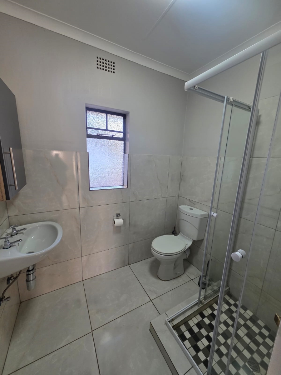To Let 3 Bedroom Property for Rent in Vaalpark Free State